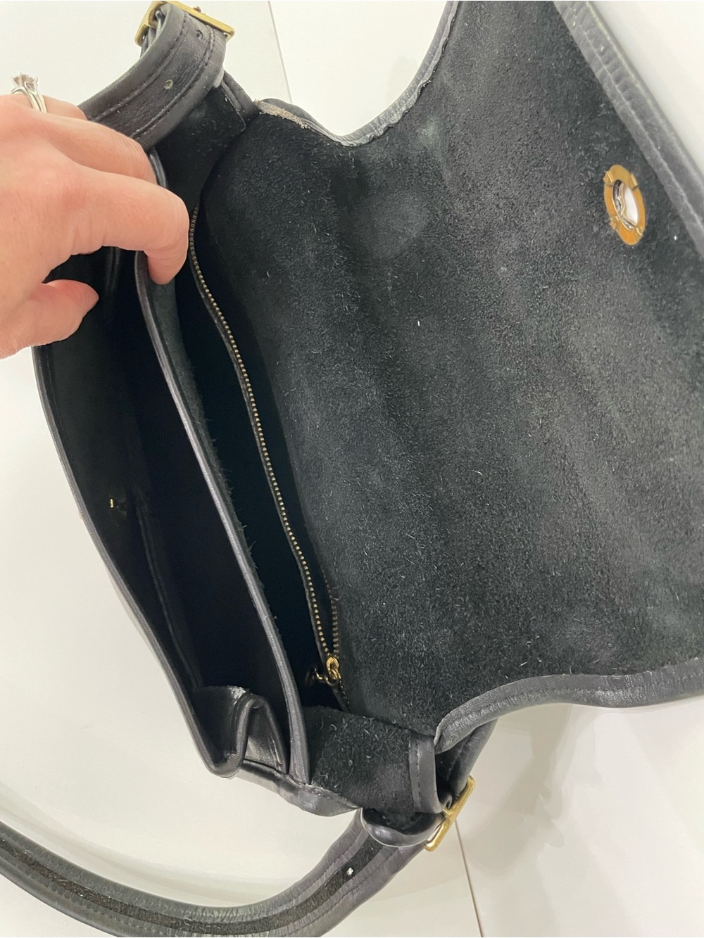 Coach Original Classics Leather Compartment Shoulder Bag Black VTG Purse 9850 - Picture 9 of 16